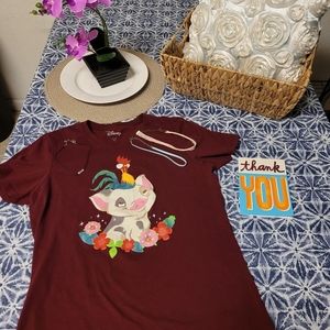 Womens Disney Moana top. Size xl